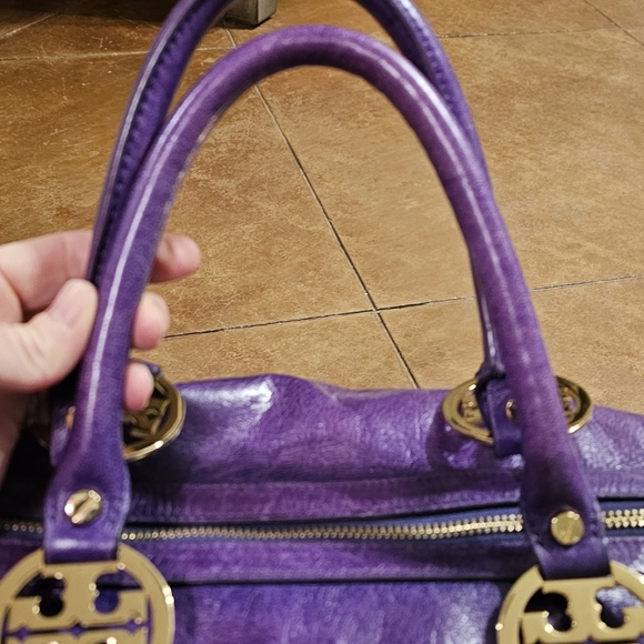 Tory Burch Jaden Satchel - Picture 4 of 9